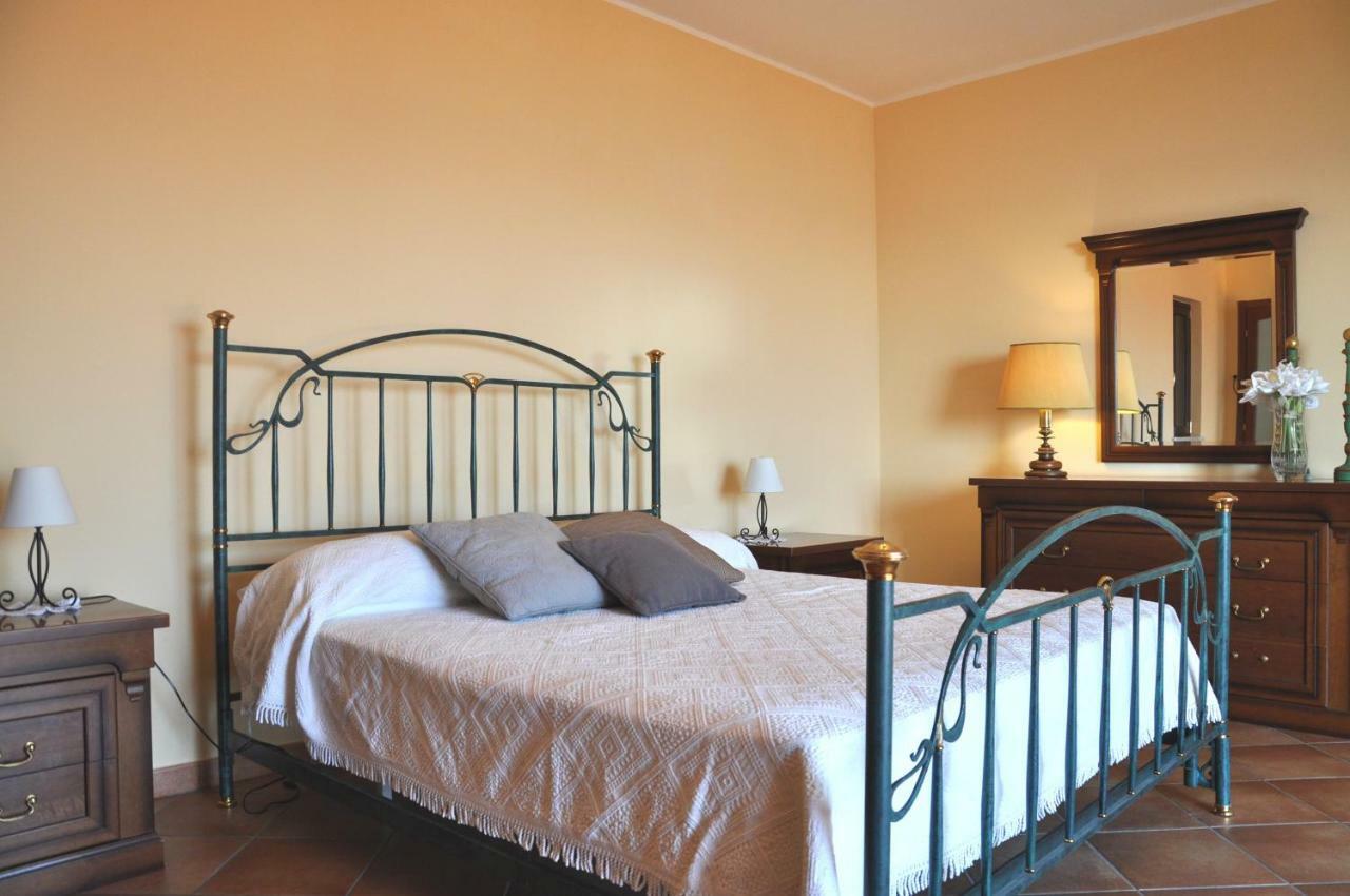 Villa Gemma Di Mare Santa Teresa Di Riva Exterior foto